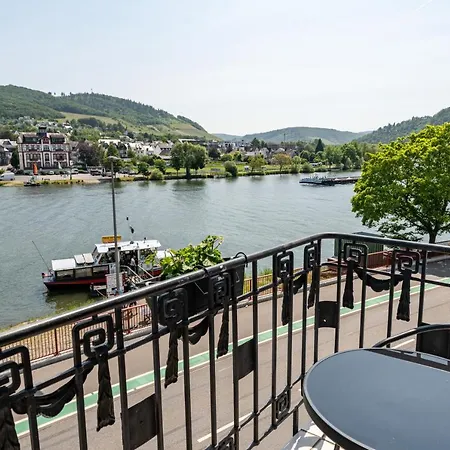 Moselresidenz Bellevue Alf Apartment Exterior photo